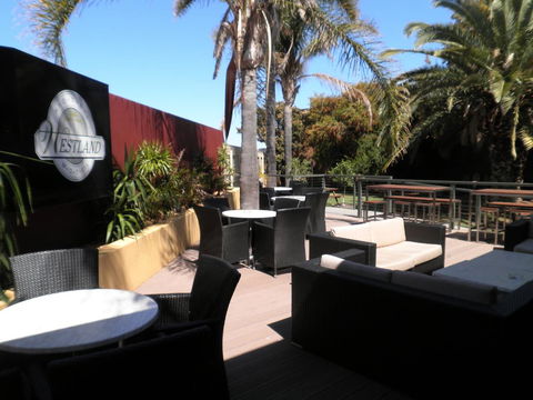 Westland Hotel Motel - Sydneys Hotel 2