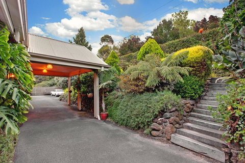 Wildwood Lodge - Sydneys Hotel 3