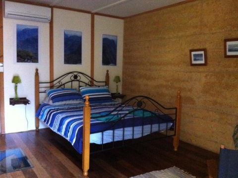 Windrose B&B - Sydneys Hotel 3