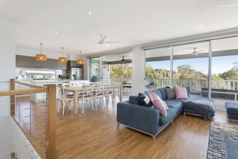 WINDSPRAY - MOUNT MARTHA - Sydneys Hotel 1