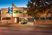 Book Albury Accommodation Vacations Sydneys Hotel Sydneys Hotel