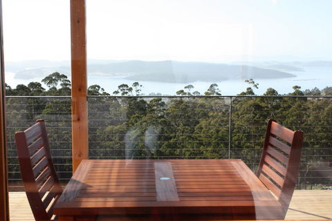 Woodbridge Hill Hideaway - Sydneys Hotel 2
