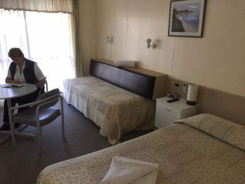 Woodmans Hill Motel - Sydneys Hotel 1