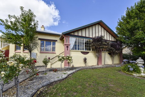 Wyatt Guest House - Sydneys Hotel 2