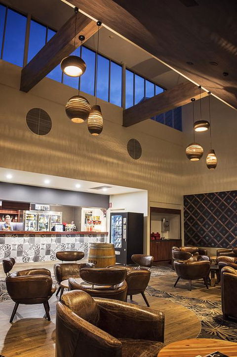 Yarrawonga Mulwala Golf Club - Sydneys Hotel 3