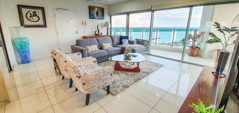 ZEN BY THE WATER - Darwin Premier Retreat - Sydneys Hotel 0