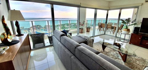 ZEN BY THE WATER - Darwin Premier Retreat - Sydneys Hotel 2