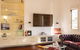 6KM To CBD Convenient 5BR Queenslander Coorparoo - thumb 2