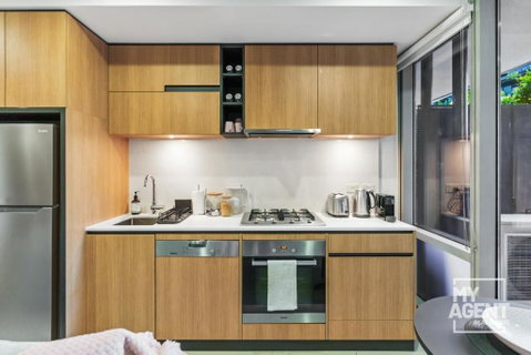 A South Yarra Charm! - Sydneys Hotel 2
