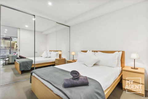 A South Yarra Charm! - Sydneys Hotel 0