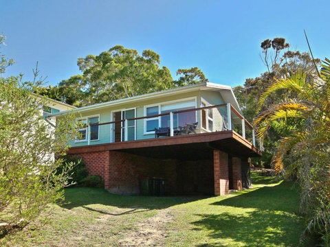 Acacia Cottage At Hyams Beach - Sydneys Hotel 1