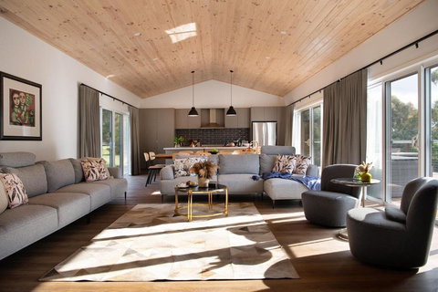 Acacia House - Sydneys Hotel 0