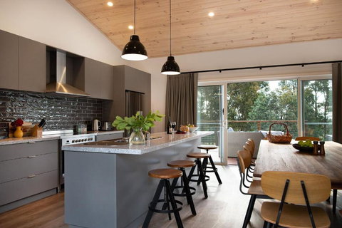 Acacia House - Sydneys Hotel 2