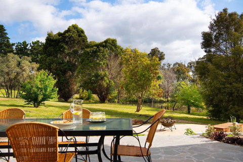 Acacia House - Sydneys Hotel 4