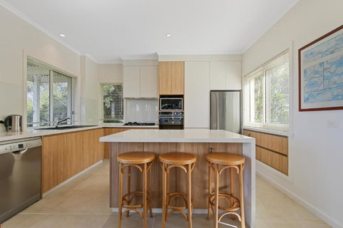 Aegina - Sydneys Hotel 2