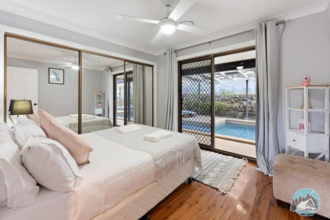 Aircabin - Fountaindale - 4 Beds Spacious House - Sydneys Hotel 2