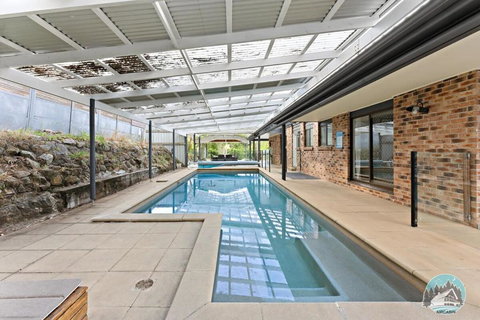 Aircabin - Fountaindale - 4 Beds Spacious House - Sydneys Hotel 3