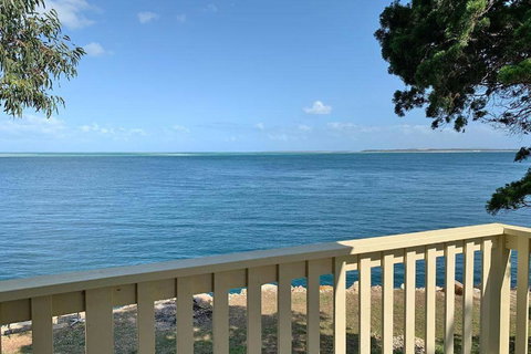 ALLIES PLACE - Sydneys Hotel 0