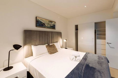 AirTrip Apartment On Margaret Street In CBD - Sydneys Hotel 4
