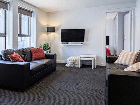 Apartments On Chapman - Sydneys Hotel 0