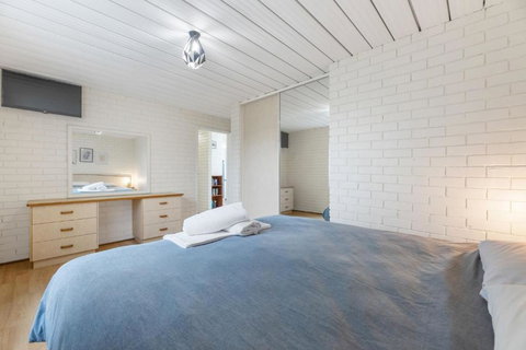 Apollo Unit 25 Ground Floor - Sydneys Hotel 1