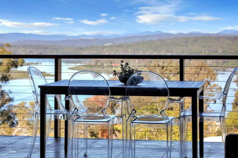 Aqua La Vista - 4 Bedroom Pet Friendly House - Sydneys Hotel 0