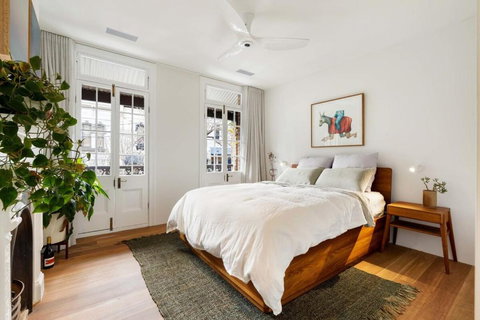 Architecture Designed Terrace - Sydneys Hotel 3