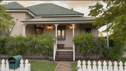 Area51 Warwick - Sydneys Hotel 1