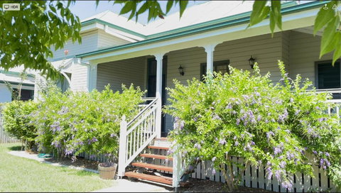 Area51 Warwick - Sydneys Hotel 2