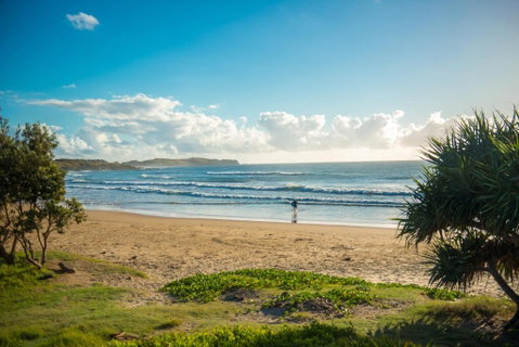 ArtHOUSE Beachfront Accommodation - Sydneys Hotel 1