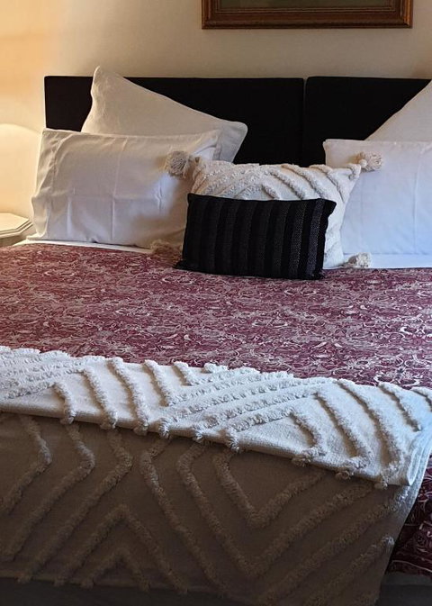 Astley Cottage - Sydneys Hotel 2