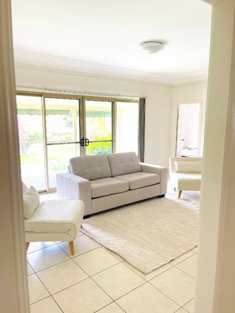 Azalea Grove - Family Or Friends Getaway - Sydneys Hotel 2