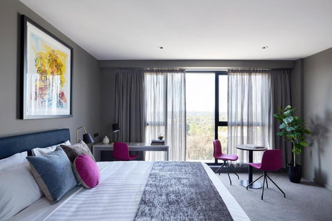 Art Series - The Chen - Sydneys Hotel 3