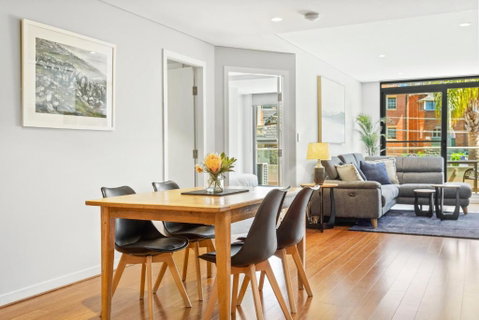 B208S - The Waverton Escape - Sydneys Hotel 2