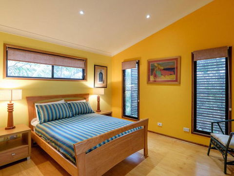 Five Bimba (Tractor House) - Sydneys Hotel 11