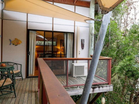 Five Bimba (Tractor House) - Sydneys Hotel 16
