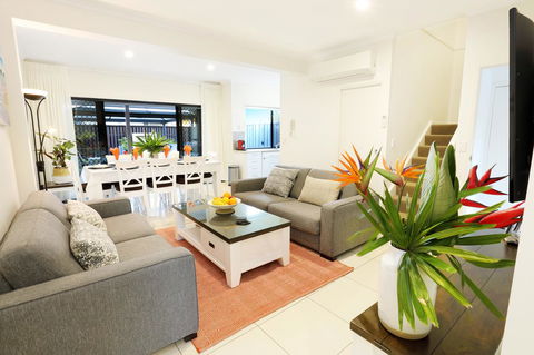 Lotus Retreat - Sydneys Hotel 0