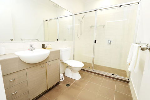 Lotus Retreat - Sydneys Hotel 20