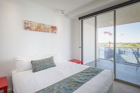 Eastwood Apartments - Sydneys Hotel 3