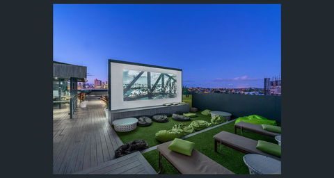 Eastwood Apartments - Sydneys Hotel 19