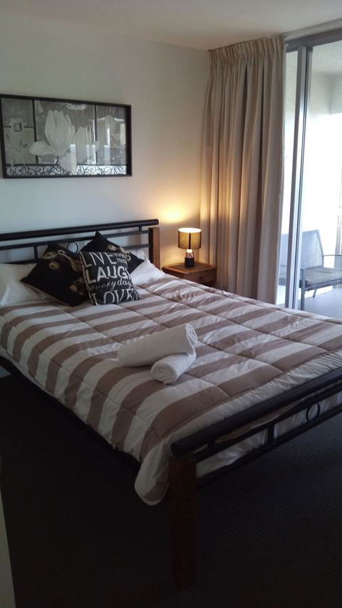 Maroochy Sands Holiday Apartments - Sydneys Hotel 11