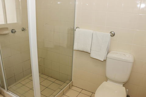 Salisbury Hotel Motel - Sydneys Hotel 20