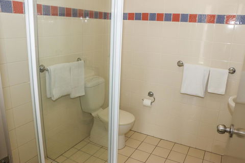 Salisbury Hotel Motel - Sydneys Hotel 21