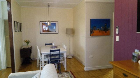 Boonah Cottage - Sydneys Hotel 1