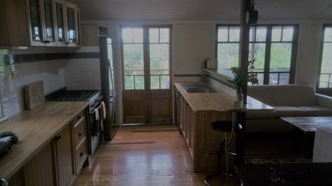 Boonah Cottage - Sydneys Hotel 8