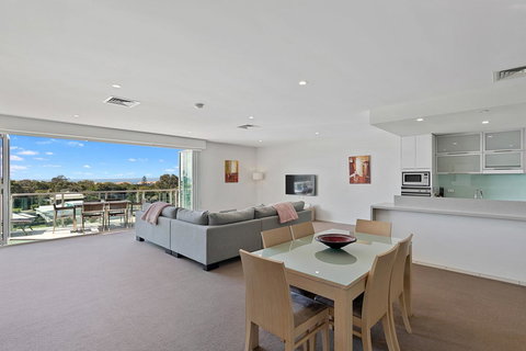 Akama Resort - Sydneys Hotel 25