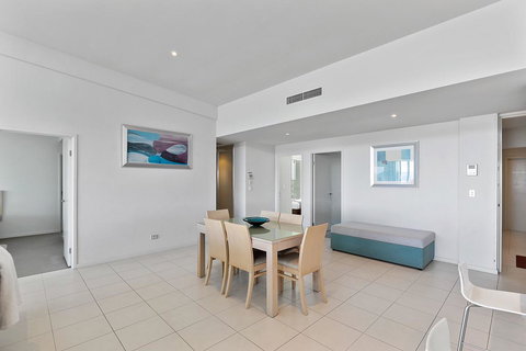 Akama Resort - Sydneys Hotel 29