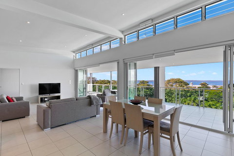 Akama Resort - Sydneys Hotel 18