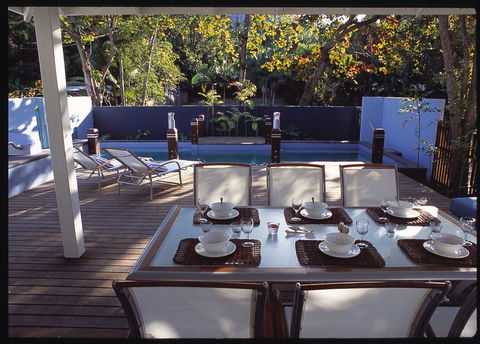 The Pines At Oak Beach - Sydneys Hotel 7