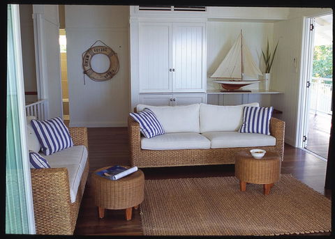 The Pines At Oak Beach - Sydneys Hotel 9